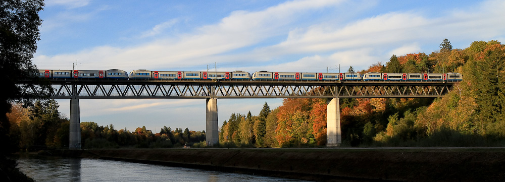 BOB auf der Großhesseloher Brücke