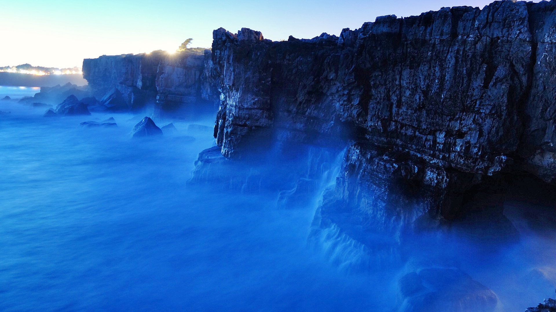 Boca de inferno Cascais after sunset