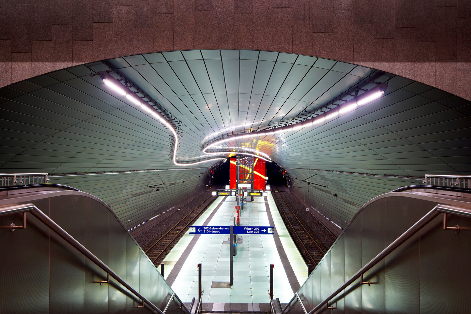 Bochum U Bahn Station Lohring