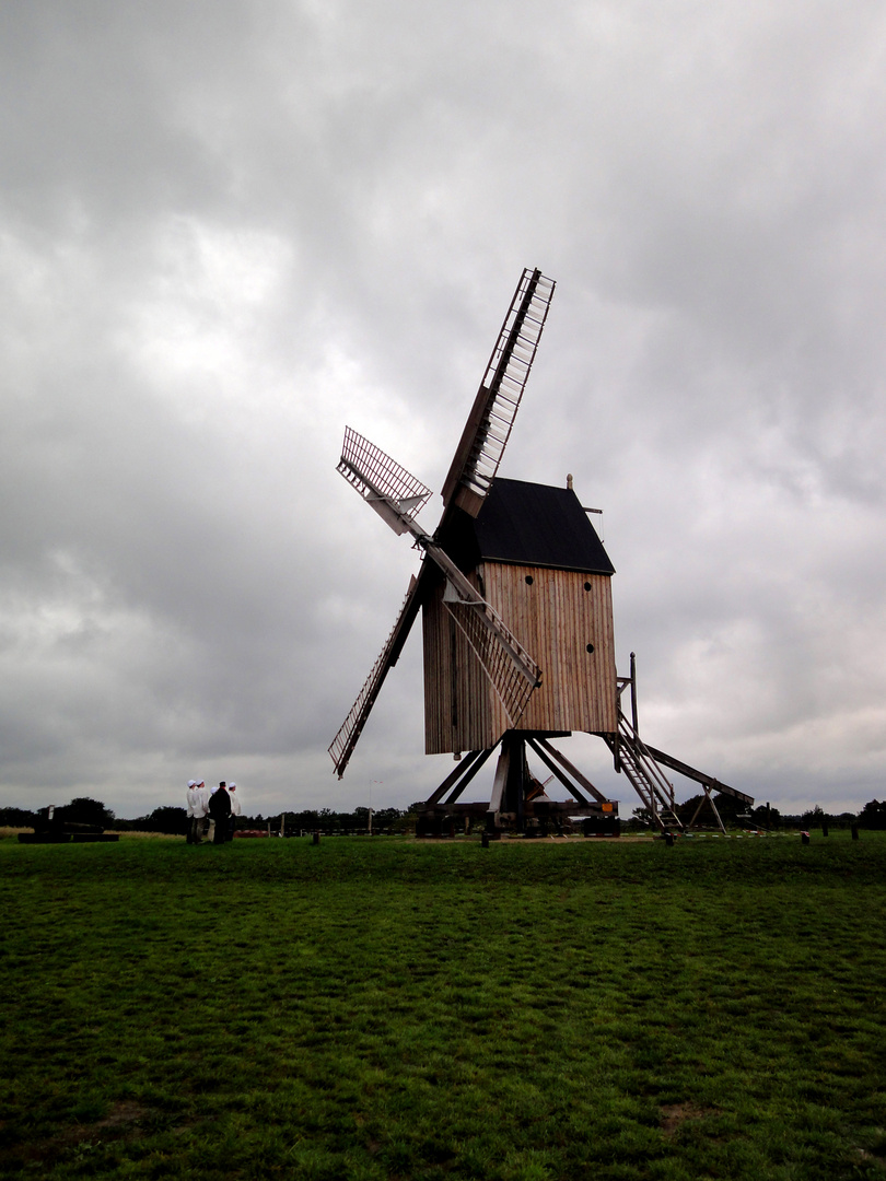 Bockwindmühle mit Müllern