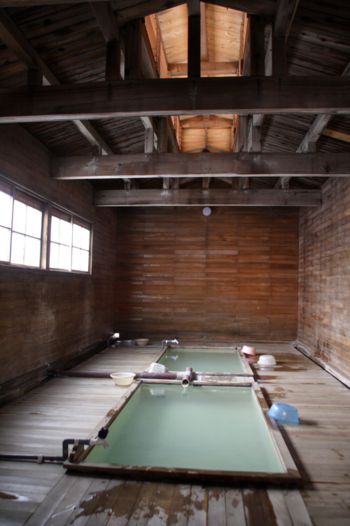 Bodajii Bath-house interior