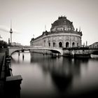 Bode-Museum auf der Museumsinsel am Spreekanal / Bode Museum on Museum Island (Berlin)