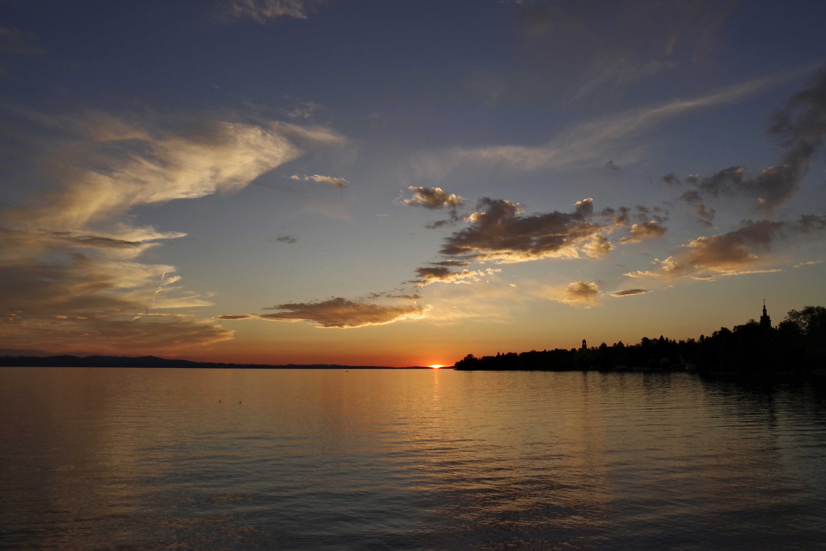 ...Bodensee  19.21h