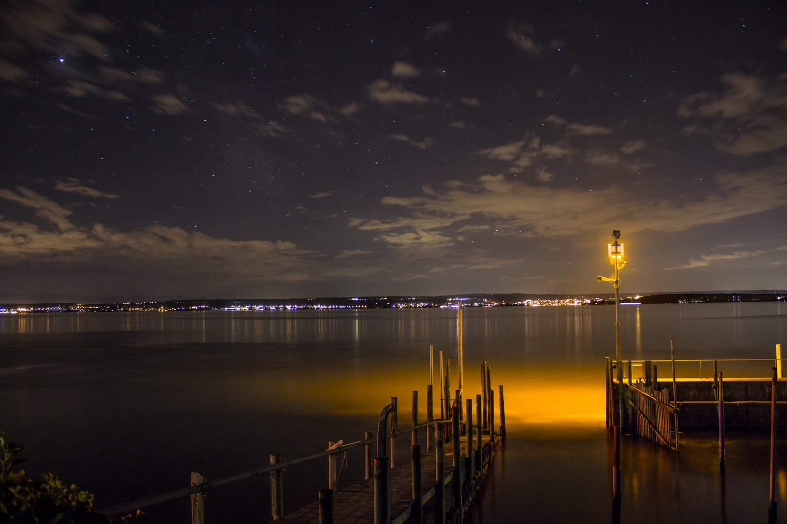  Bodensee bei Nacht