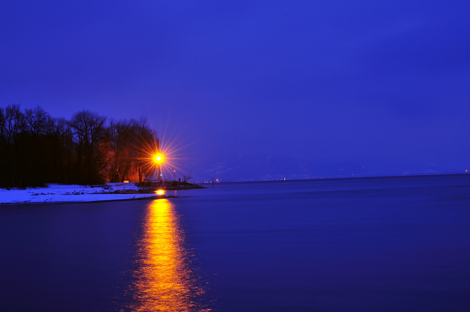 Bodensee bei Nacht