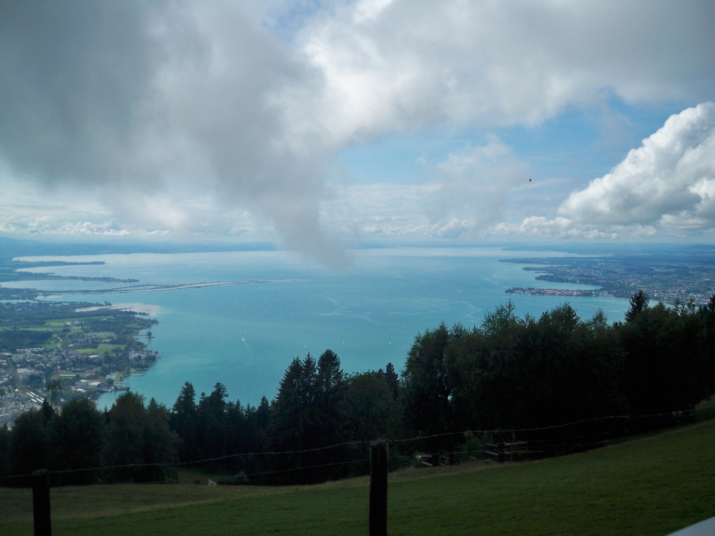 Bodensee im leichtem Nebel