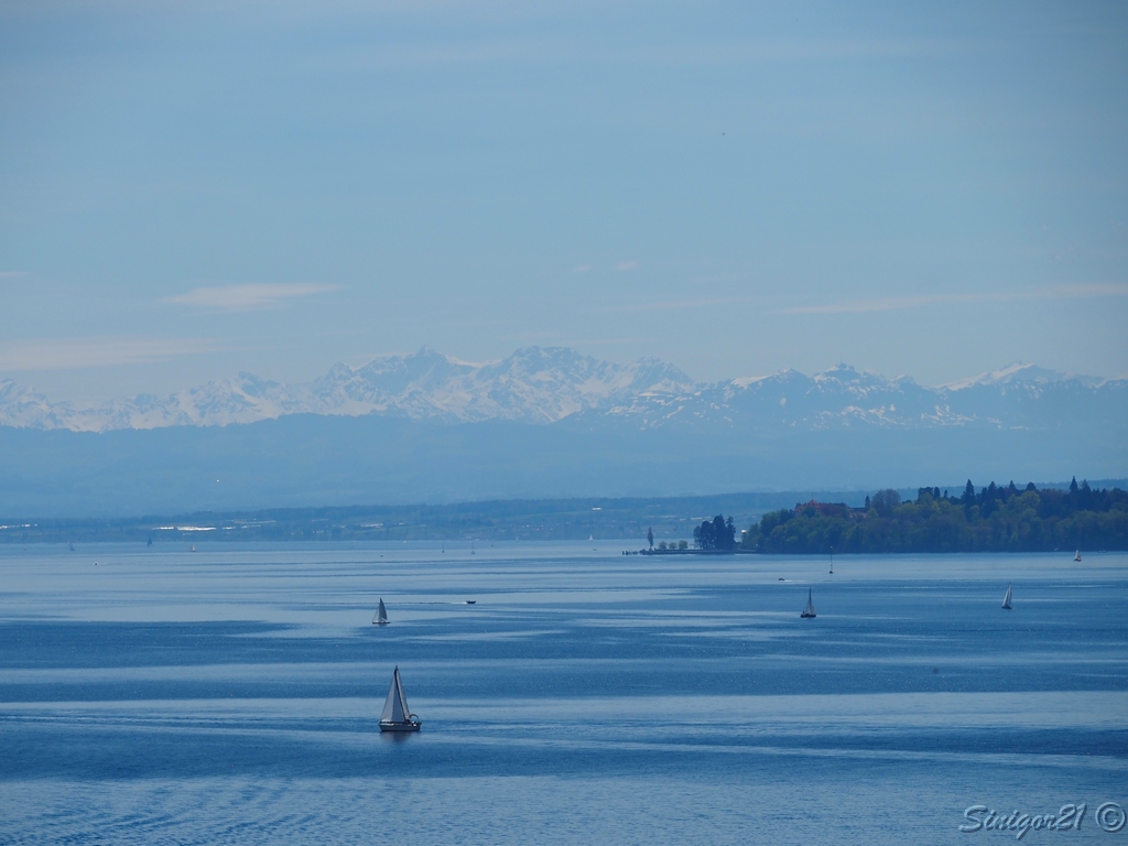 Bodensee in Blau