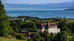 Bodensee mit Schloss Spetzgart