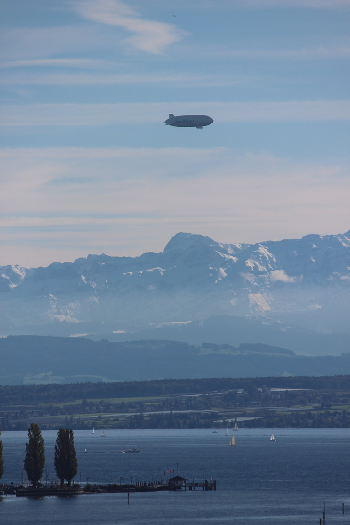 Bodensee und Zeppelin