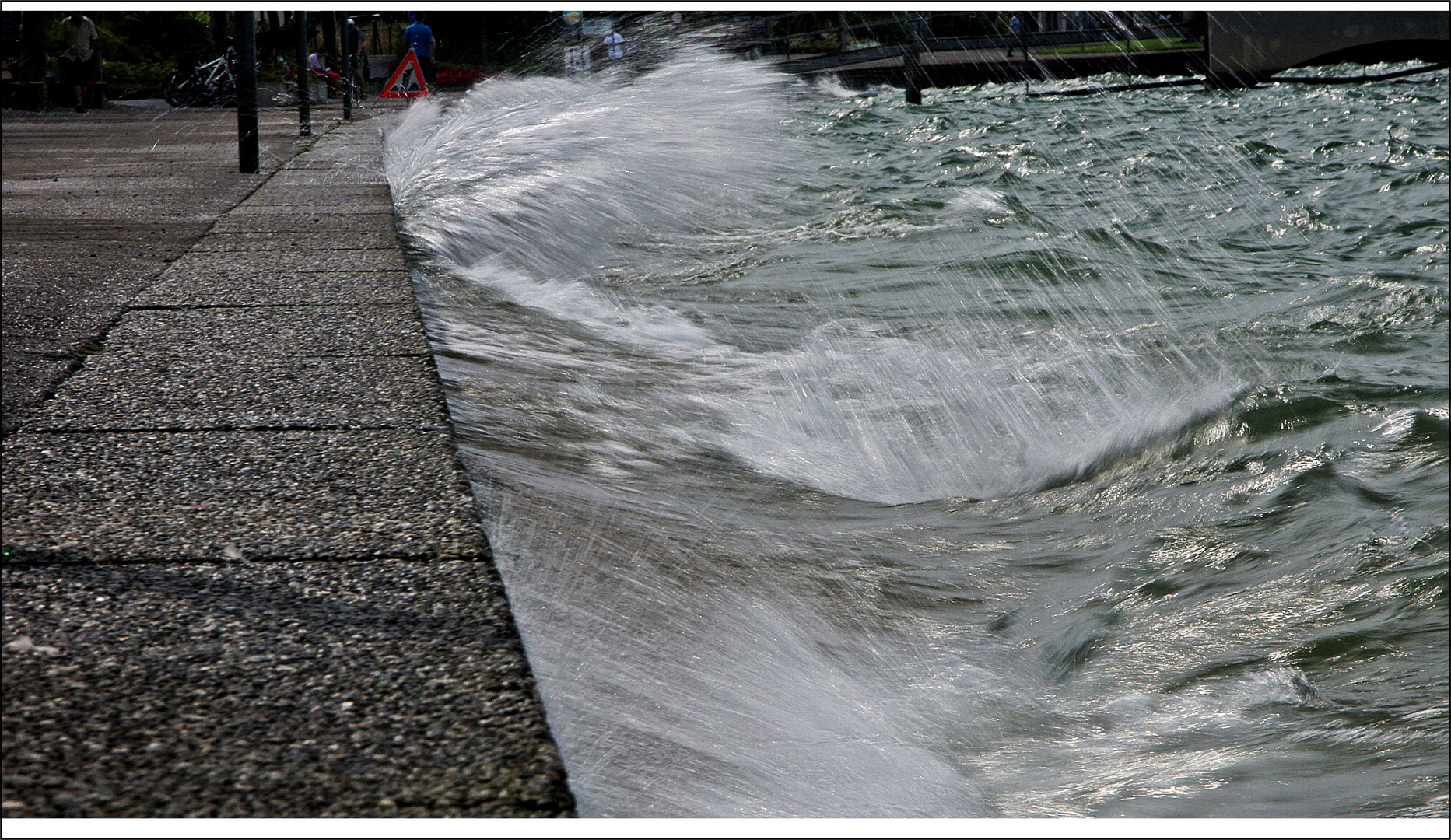 Bodenseeimpressionen 9...Kurz vor dem Gewitter