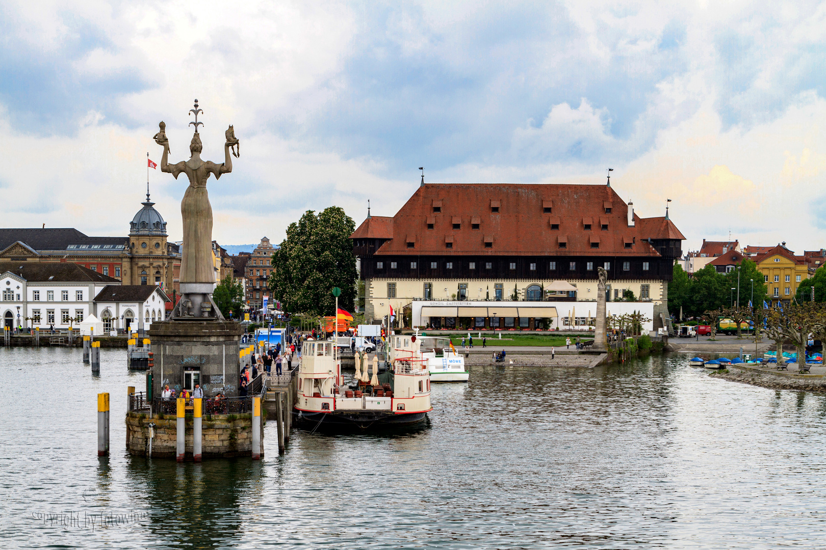 Bodensee/Konstanz - Hafeneinfahrt