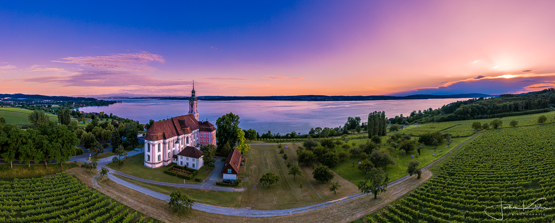 Bodenseepanorama - Wallfahrtskirche Birnau bei Sonnenuntergang