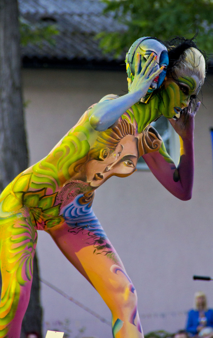 Body painting , 3