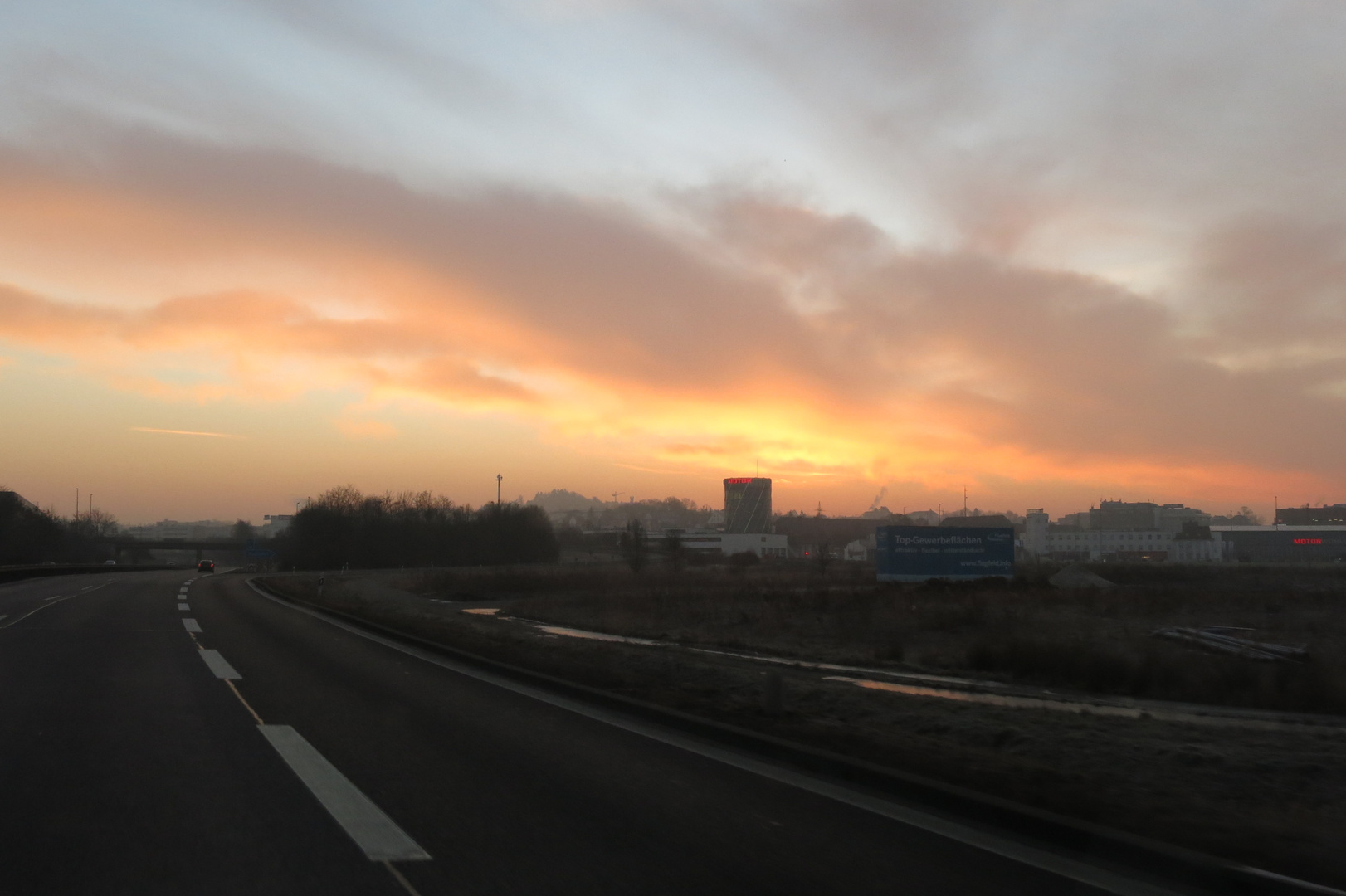 Böblingen im Morgenrot