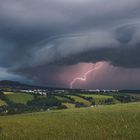 Böenfront und Erdblitz über Annaberg