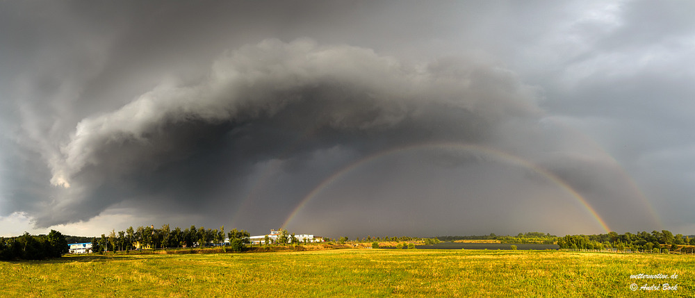 Böenfront+Regenbogen