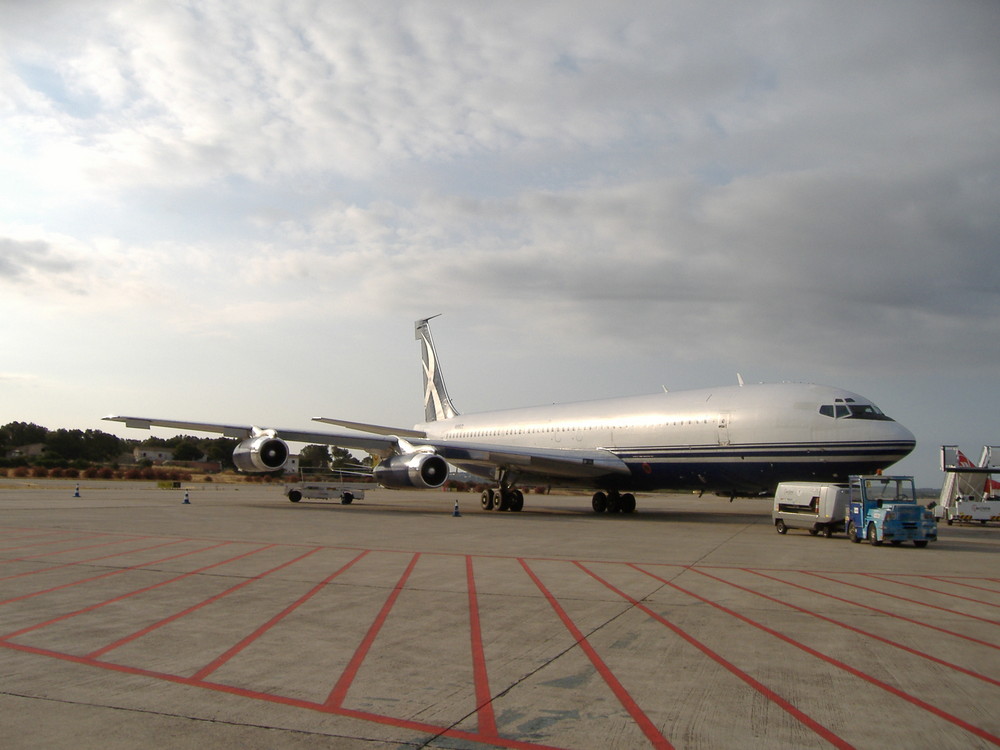 Boeing 707