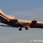 Boeing 727-2X8 M-STAR