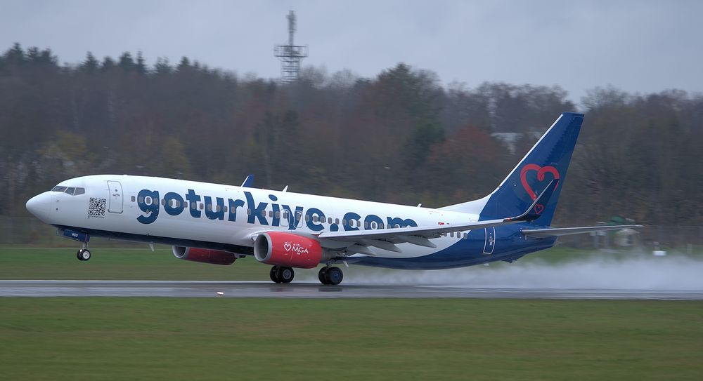 Boeing 737 83N Mavi Gök Airlines Foto & Bild luftfahrt