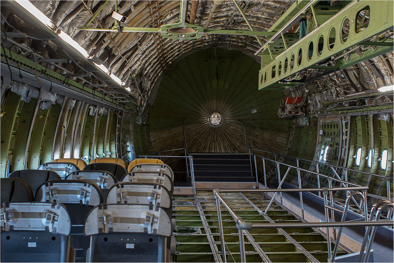 Boeing 747-230 innen.