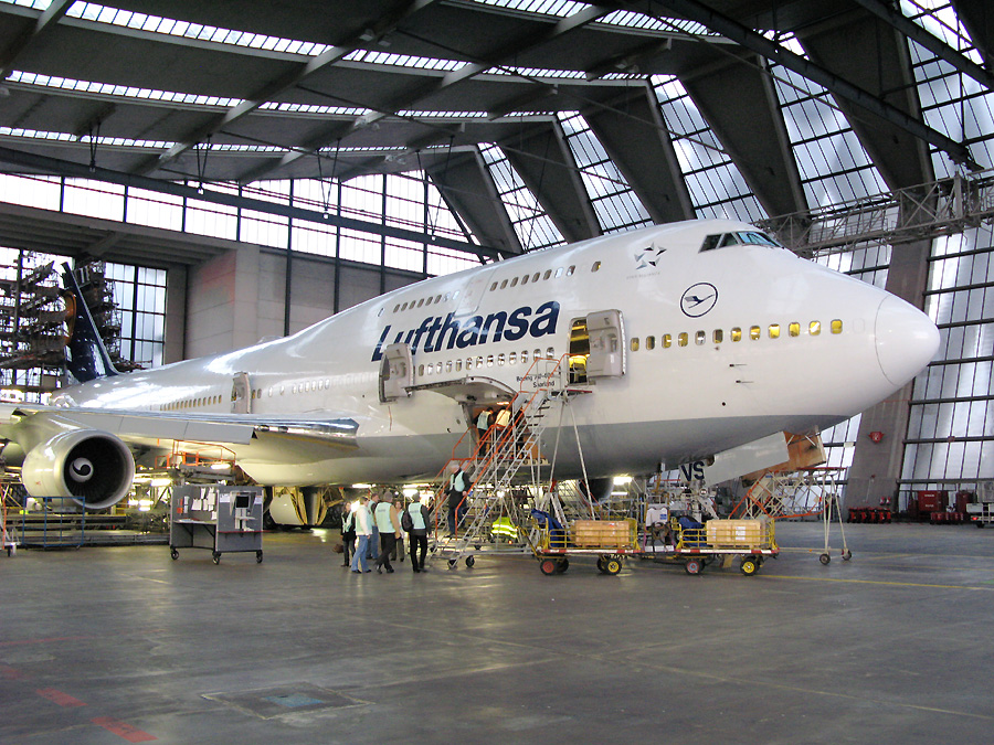 Boeing 747- 400 Saarland