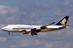 Boeing 747-400 Singapore Airlines 9V - SPL