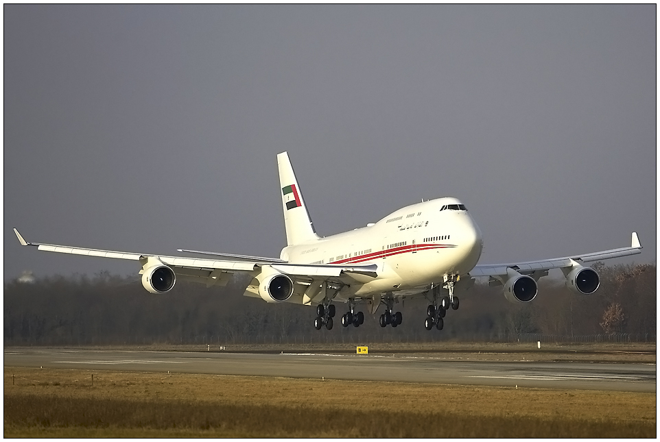 Boeing 747-422