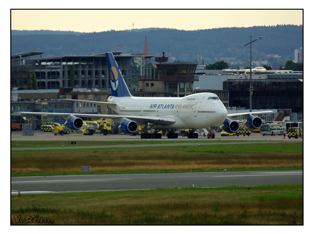 Boeing 747