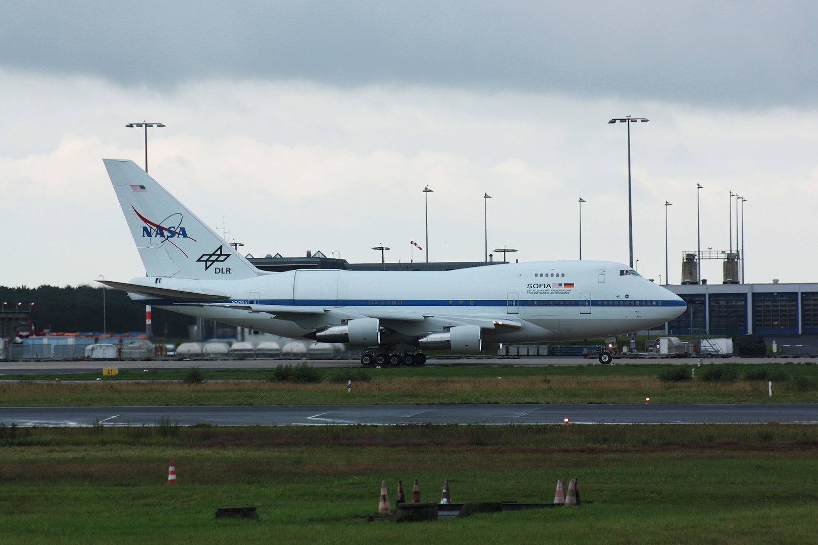 Boeing 747-SP NASA "SOFIA"