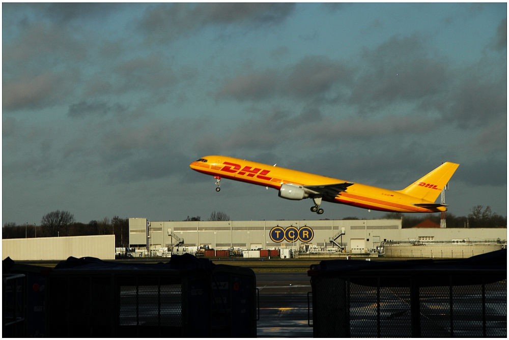 Boeing 757-200SF