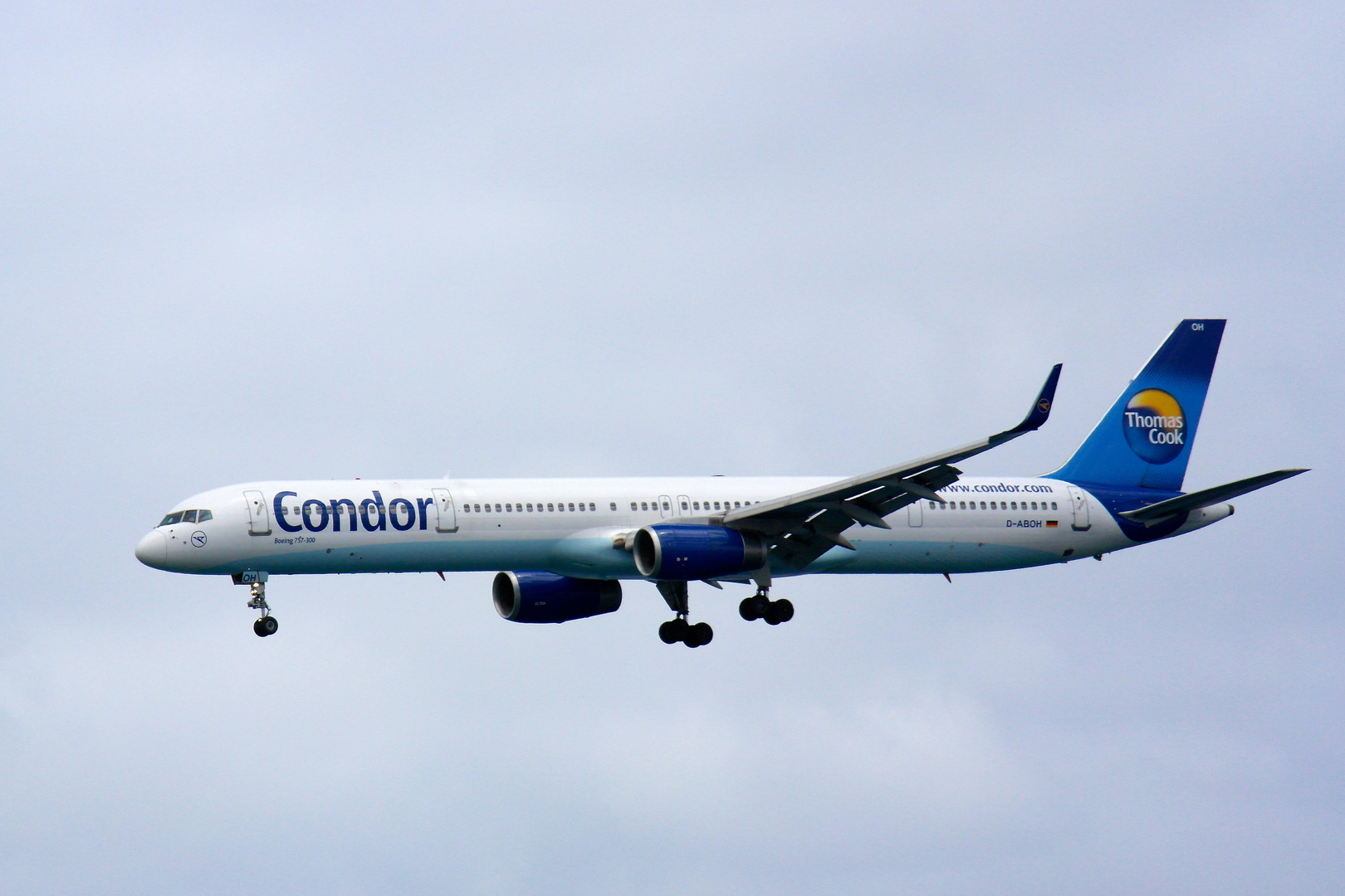 Boeing 757-300 - Condor