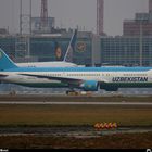 Boeing 767-33PER Uzbekistan Airways
