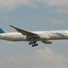 Boeing 777-200