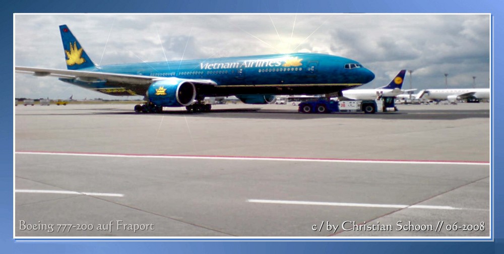 Boeing 777-200 der Vietnam Airlines auf Fraport (1/2)