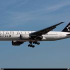 Boeing 777-224ER United Airlines *Star Alliance*