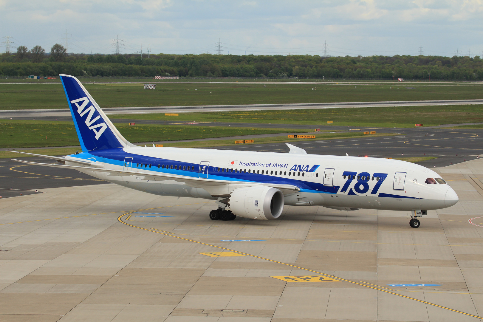 Boeing 787 (ANA)