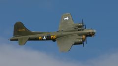 Boeing B-17 Flying Fortress Sally B