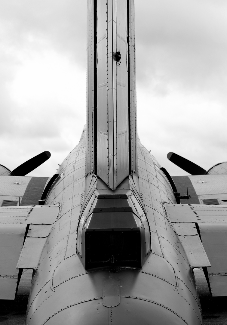 Boeing B-17 Fortress "Sally B"