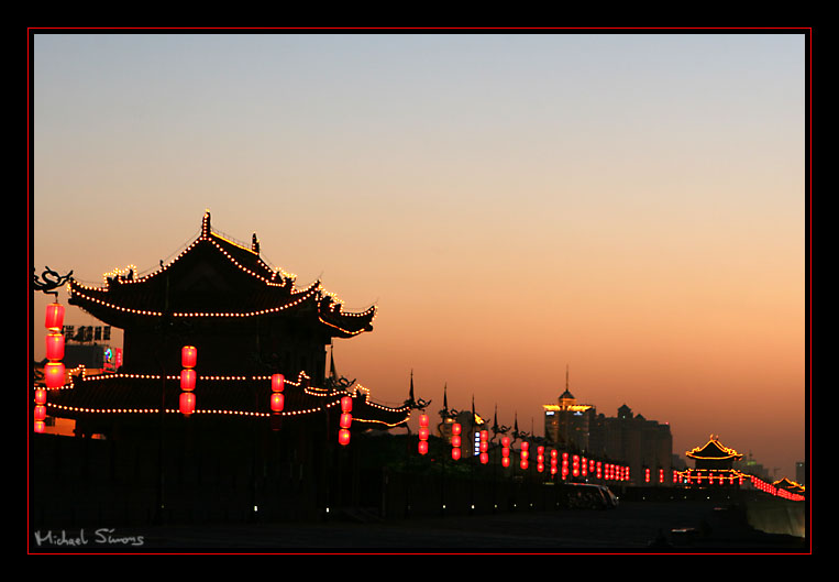 Bömmel over Xi'an - at night