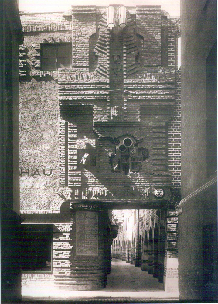 Böttcherstrasseneingang etwa 1927-1930