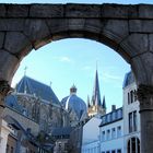 Bogen, Kuppel, und Turm in Aachen