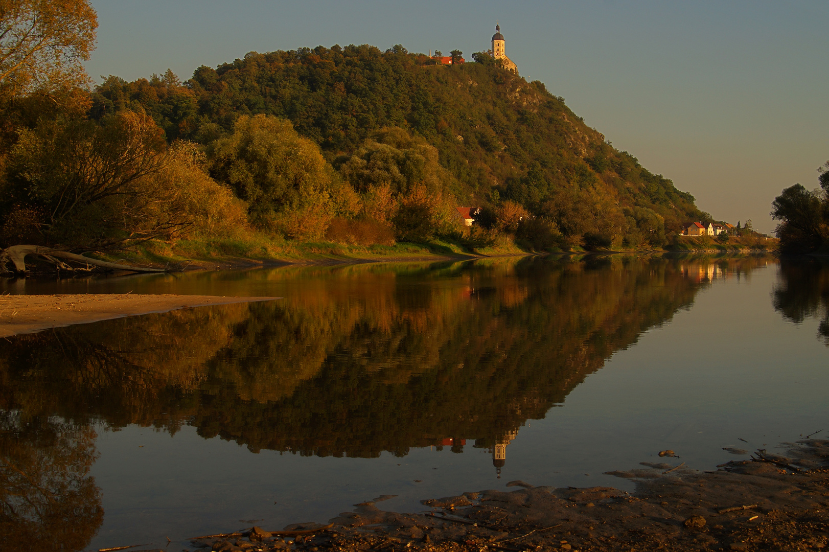 Bogenberg im Abendlicht