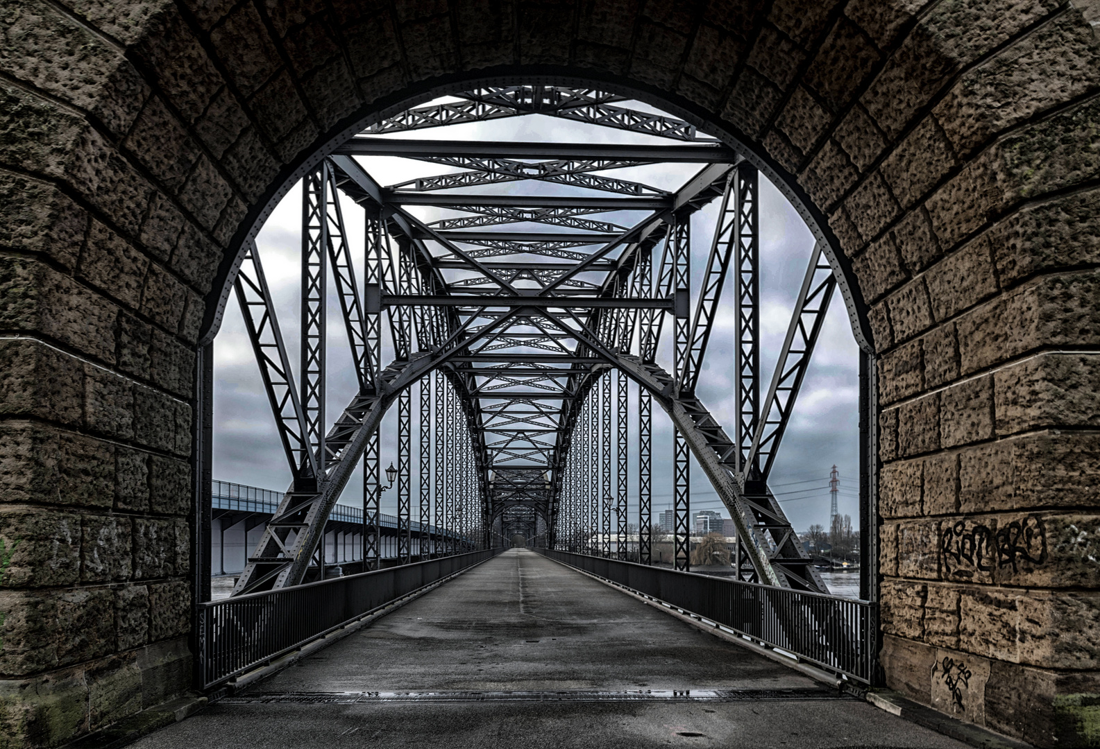 Bogenbrücke