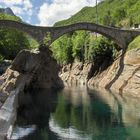 Bogenbrücke über die Verzasca