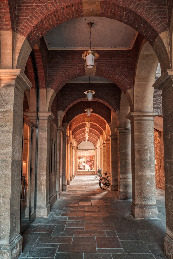 Bogengang am Rathaus