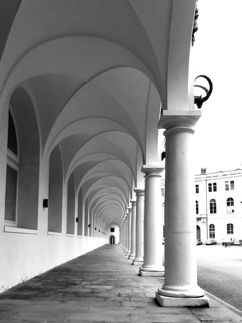 Bogenhalle im Stallhof, Dresden 