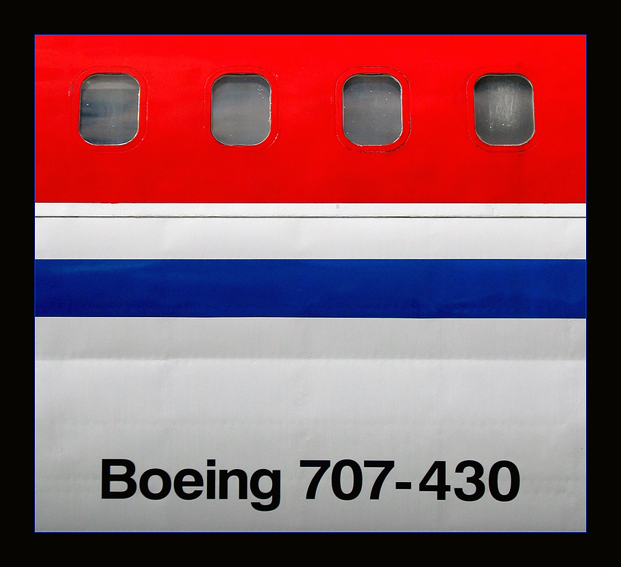 Boing 707-430