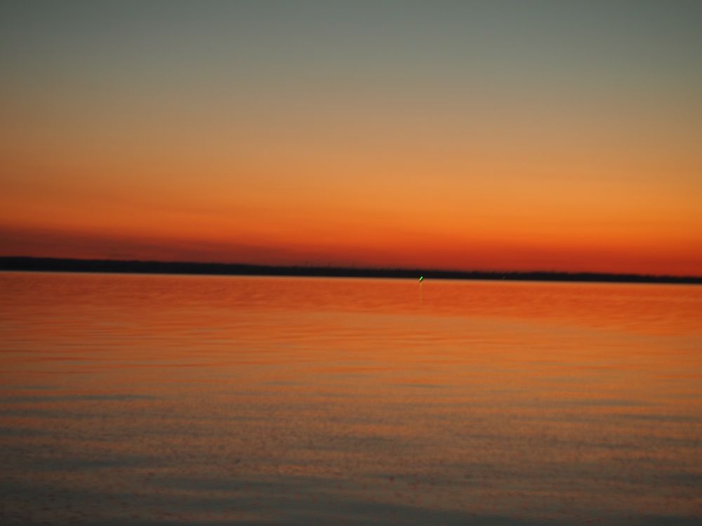 Boje im Sonnenuntergang