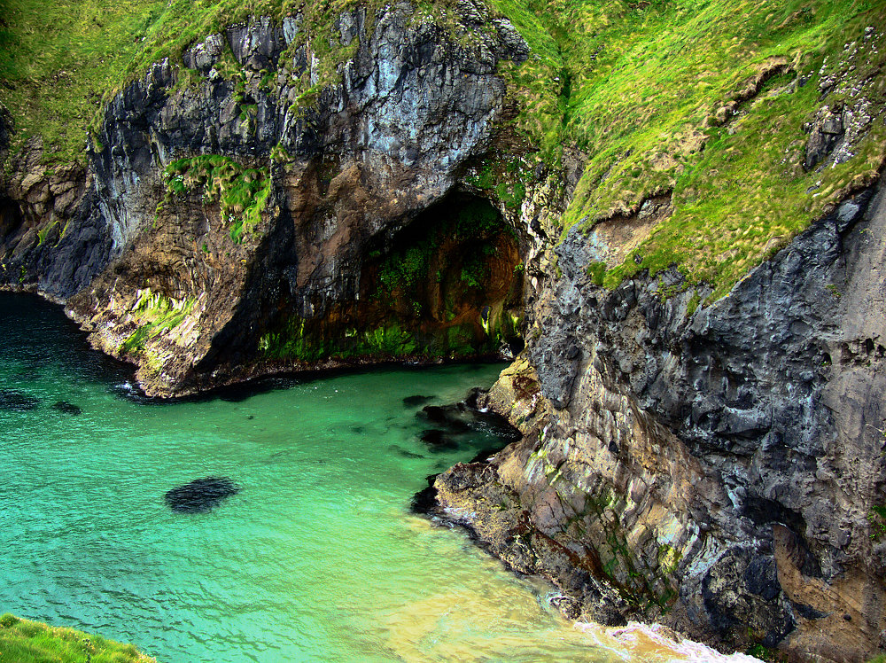 Bold Sheep Cave