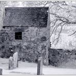 Boleskine outside (IR)